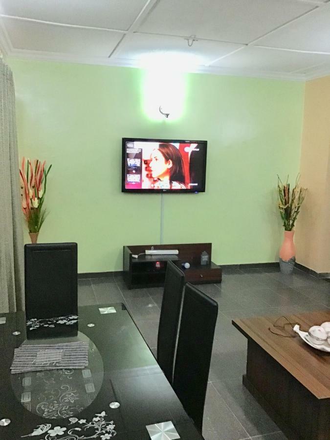 Gees Shortlets Apartments لاغوس المظهر الخارجي الصورة